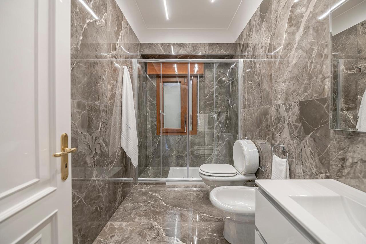 Domus Aurea Bed & Breakfast Шака Екстериор снимка